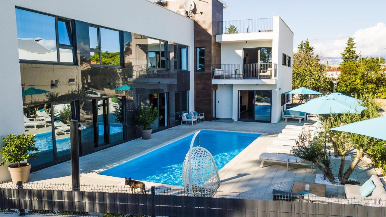 Apartamento Olive Tree Mansion Vir Exterior foto