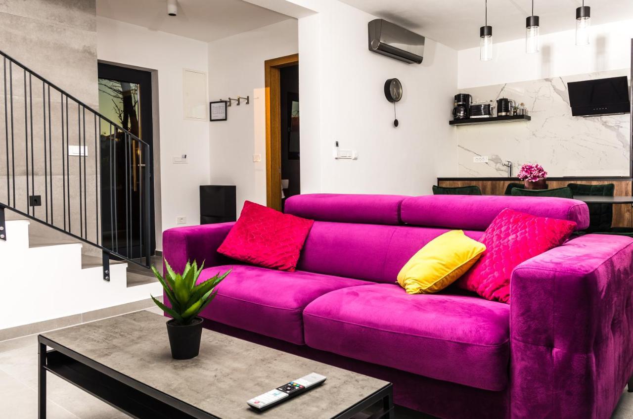 Apartamento Olive Tree Mansion Vir Exterior foto