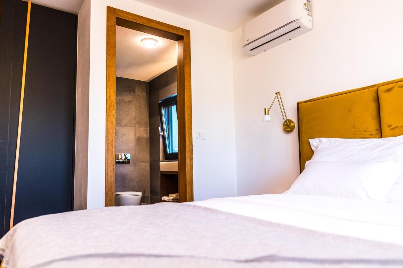 Apartamento Olive Tree Mansion Vir Exterior foto