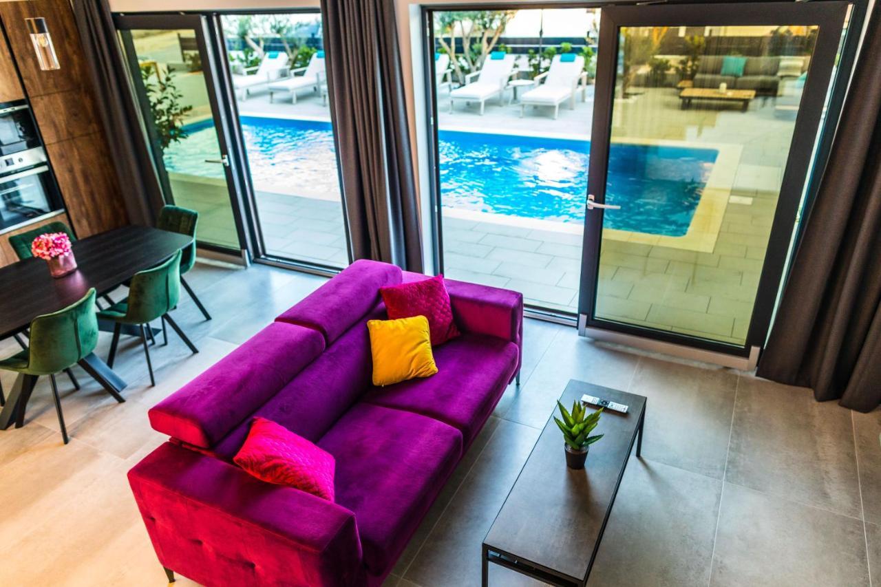 Apartamento Olive Tree Mansion Vir Exterior foto