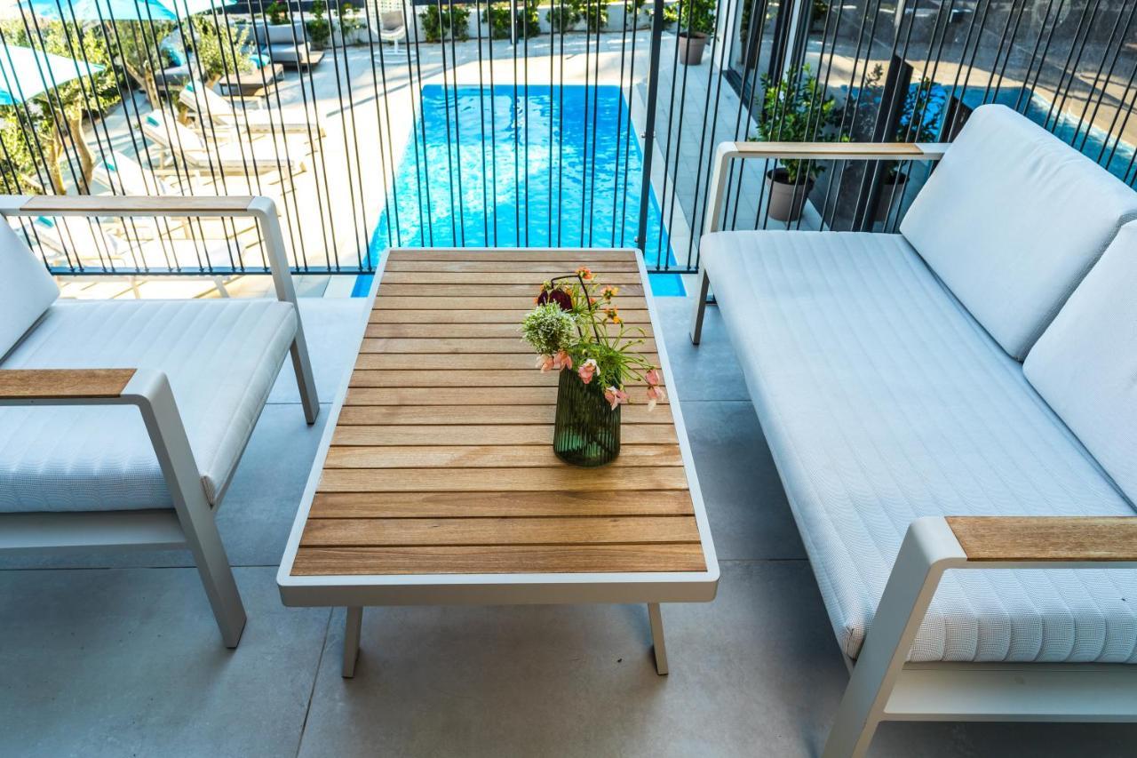 Apartamento Olive Tree Mansion Vir Exterior foto