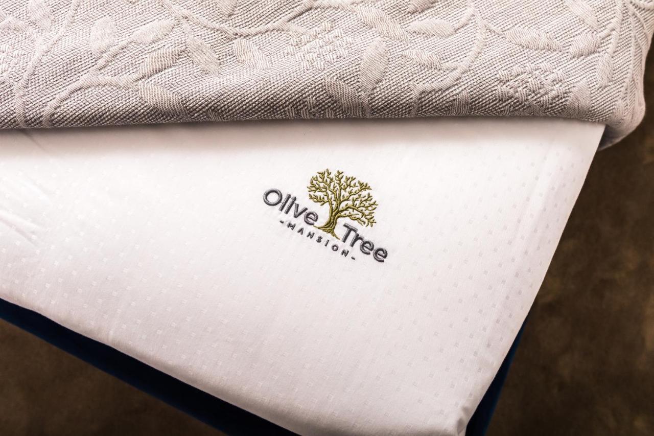 Apartamento Olive Tree Mansion Vir Exterior foto